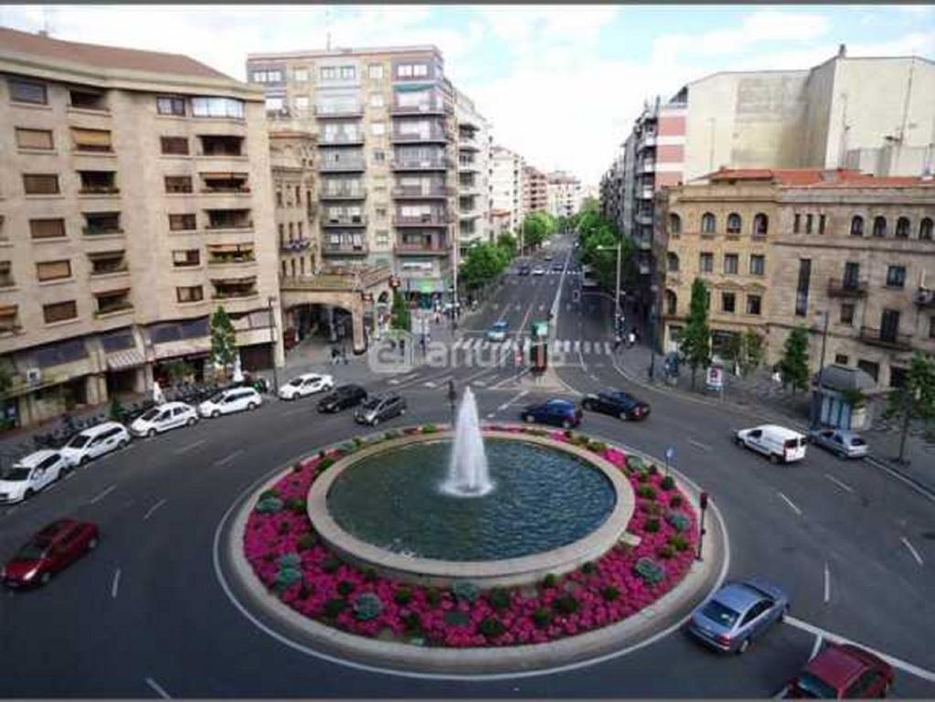 Apartamentos Salamanca Puerta Zamora, Centro, Wifi Con Salon Y 2 Dormitorios, Parking Ruang foto