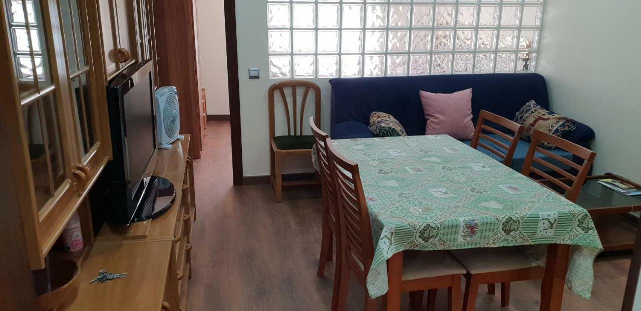 Apartamentos Salamanca Puerta Zamora, Centro, Wifi Con Salon Y 2 Dormitorios, Parking Bagian luar foto
